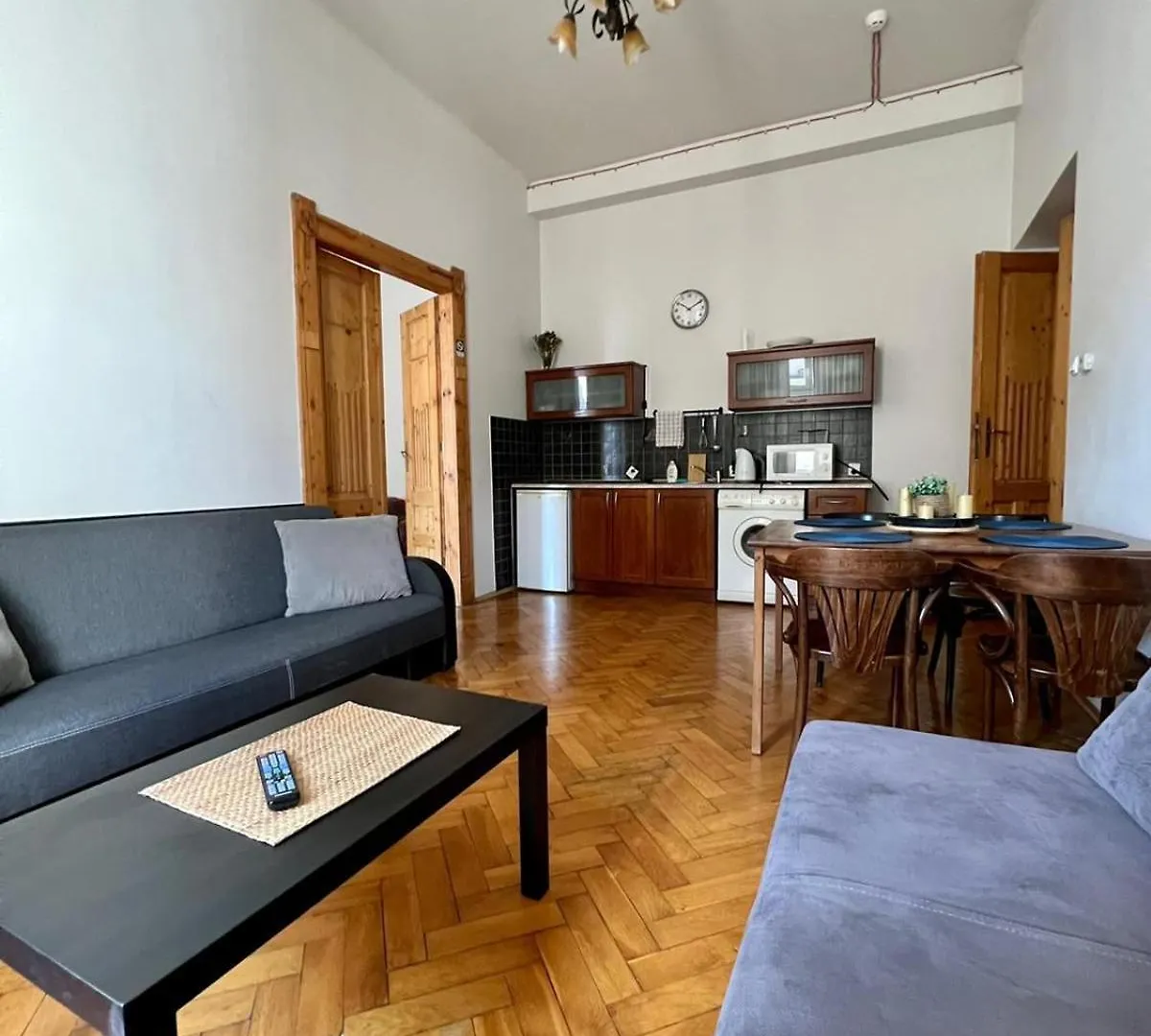 Old Town Apartments Krakow 0*,  Polonya